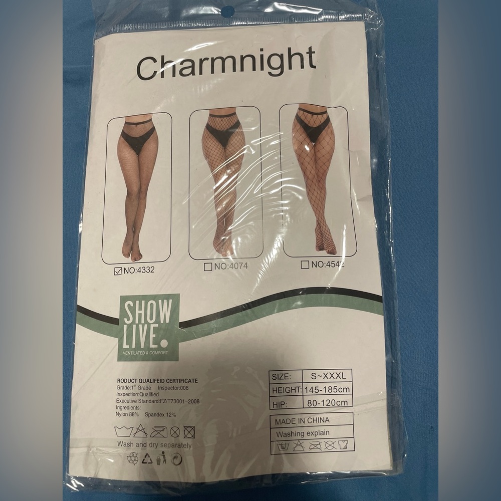 NWT Fishnet Solid black  PANTYHOSE HEIGHT 145-185cm HIP 80-120 cm
